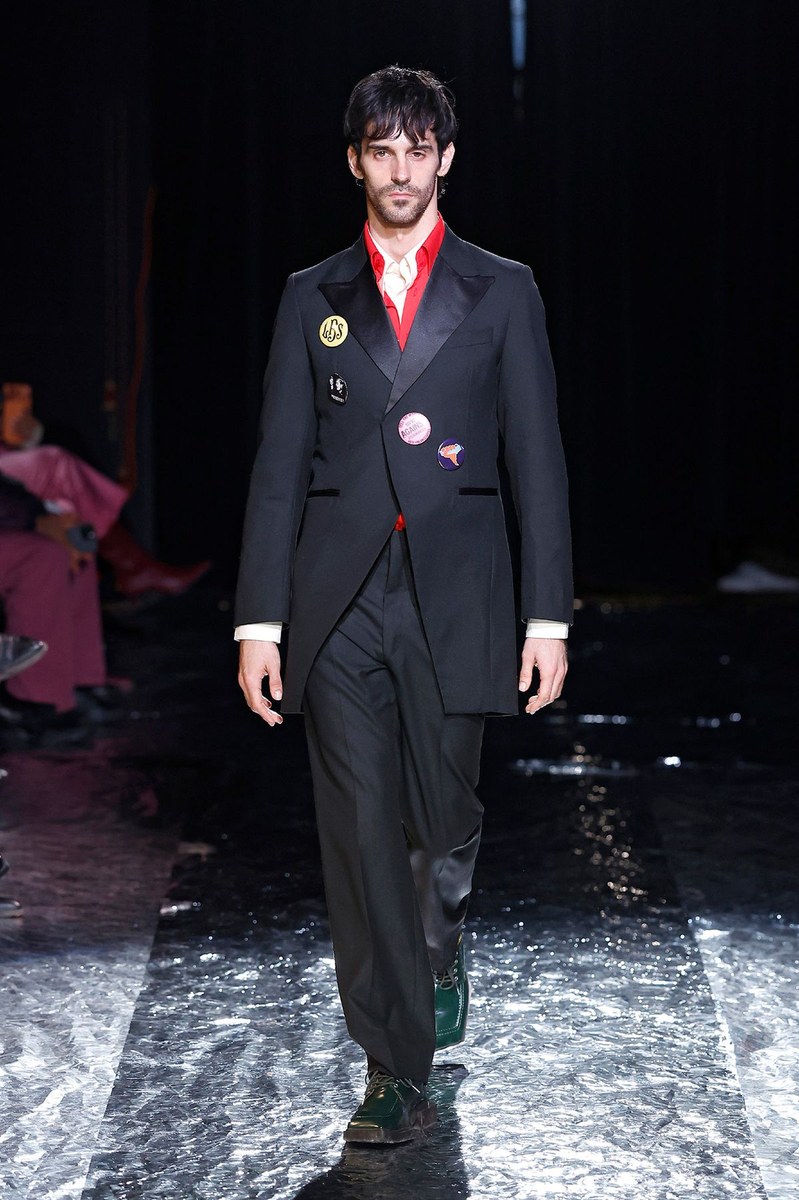 Look 2