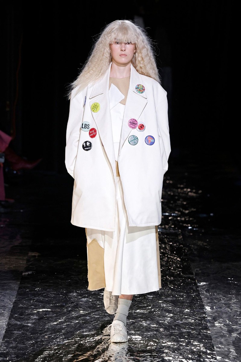 Look 9