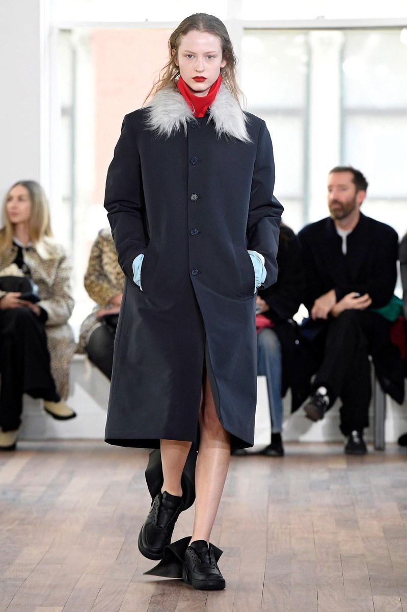 Look 19