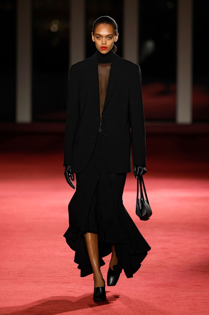 Look 2
