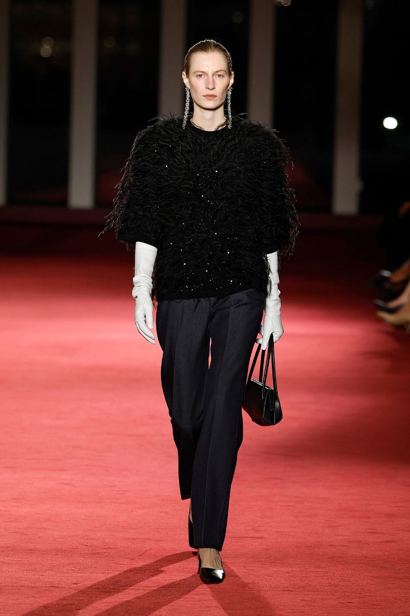 Look 5