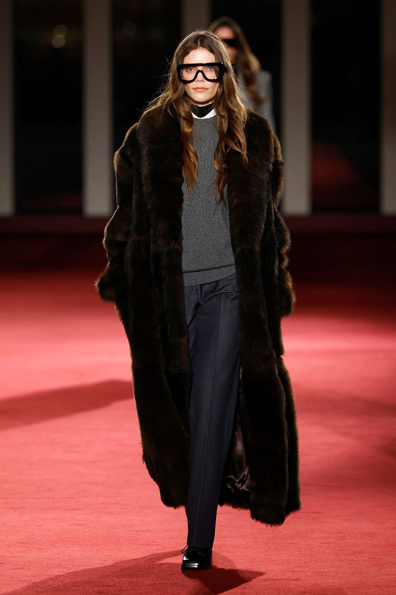 Look 30