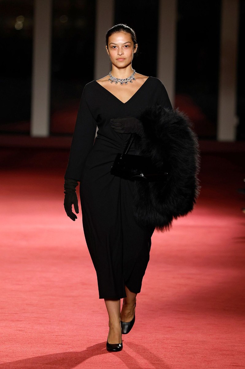 Look 44
