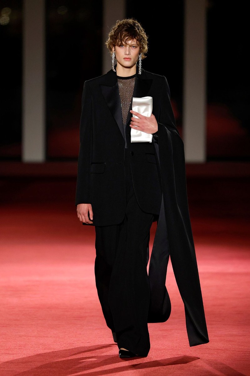 Look 61