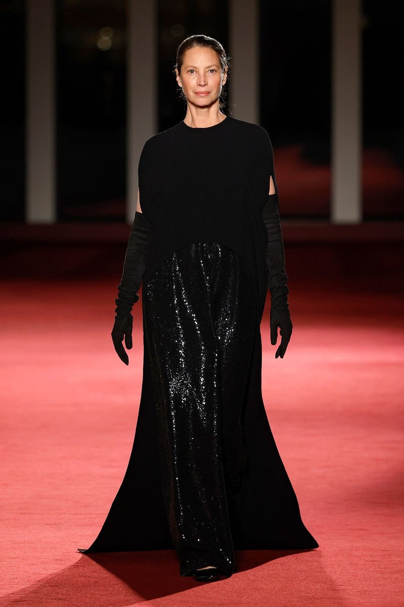 Look 64