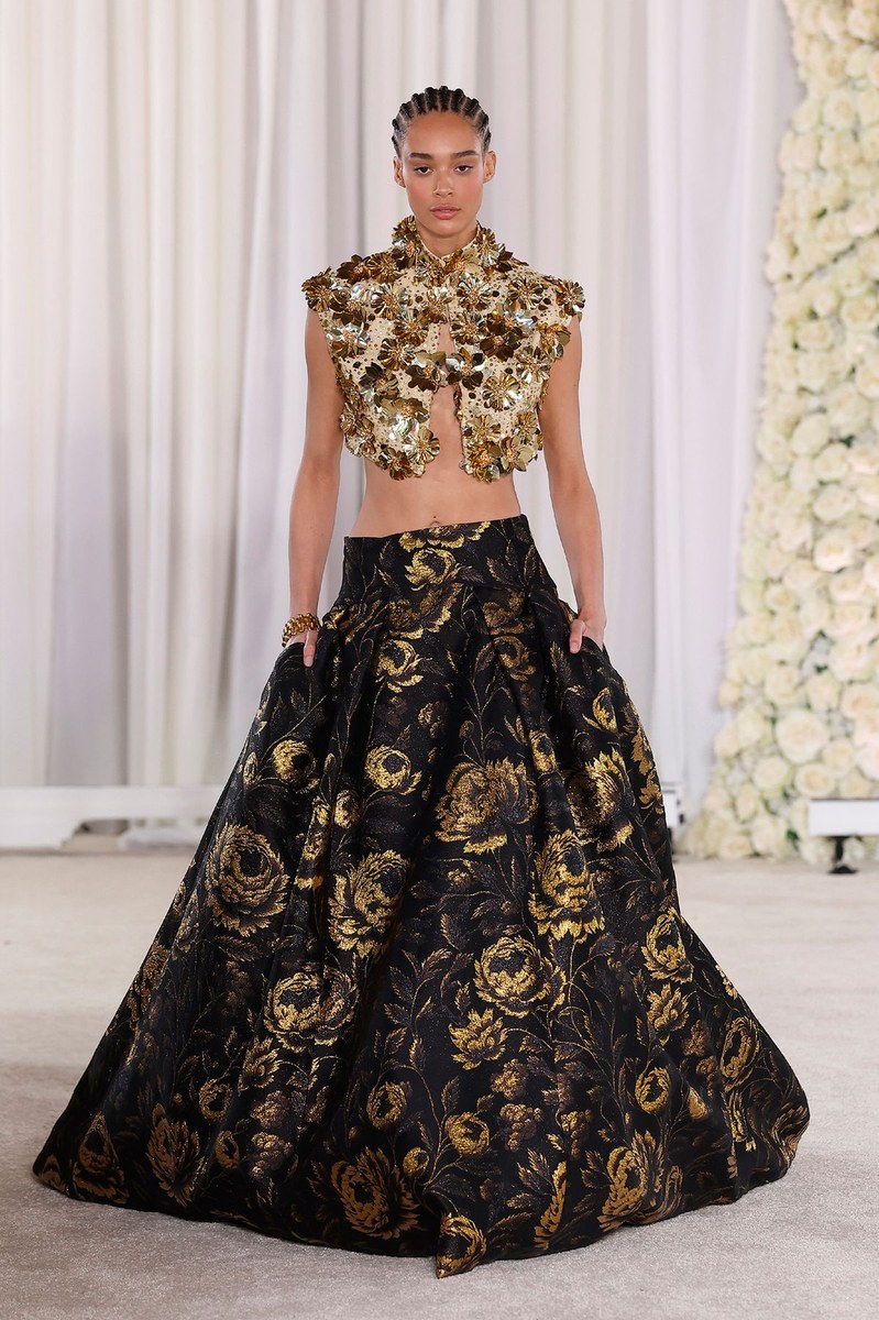 Look 7