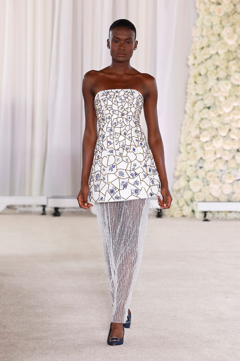 Look 25