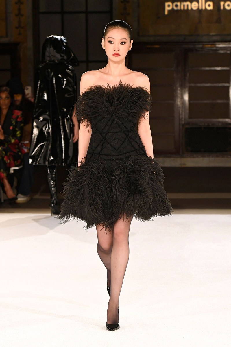 Look 7