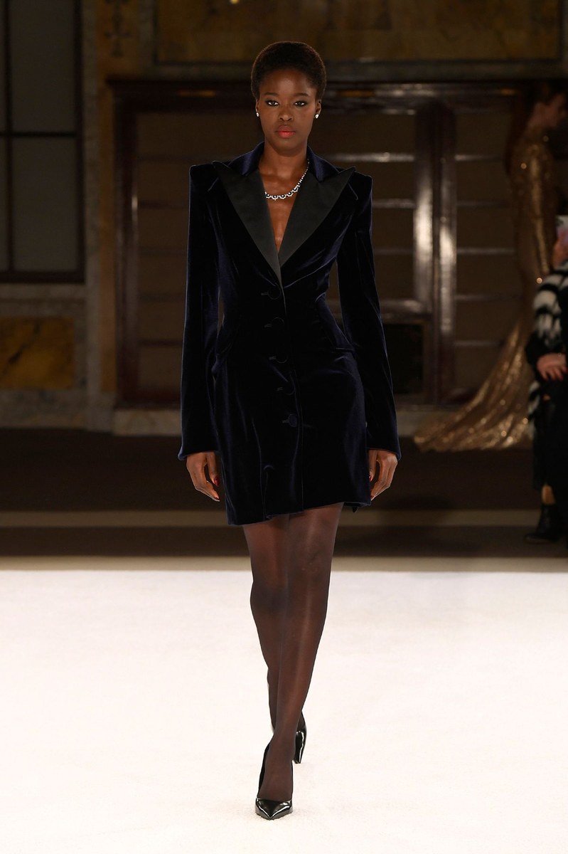 Look 19