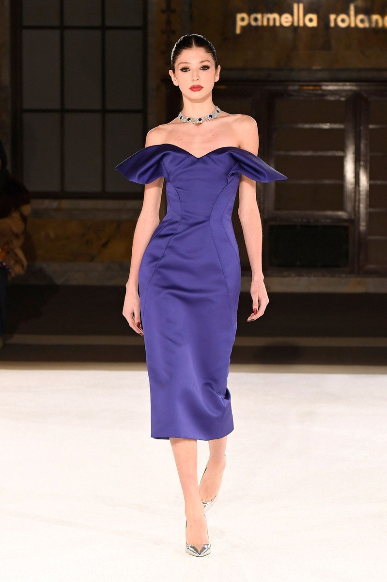 Look 27