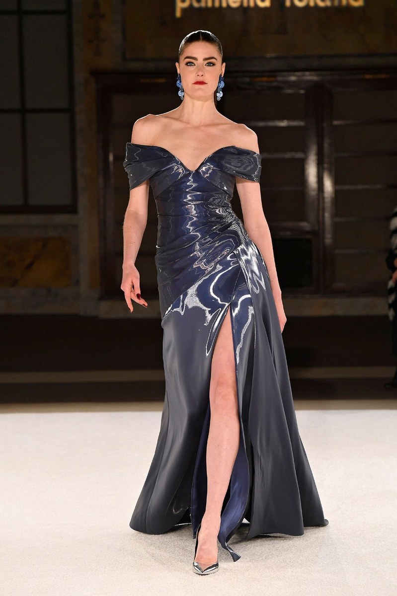 Look 28