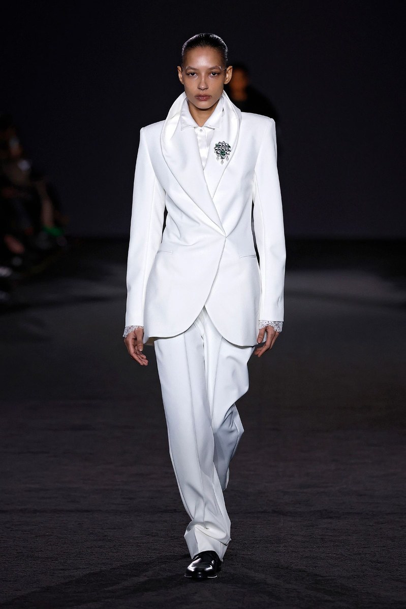 Look 2