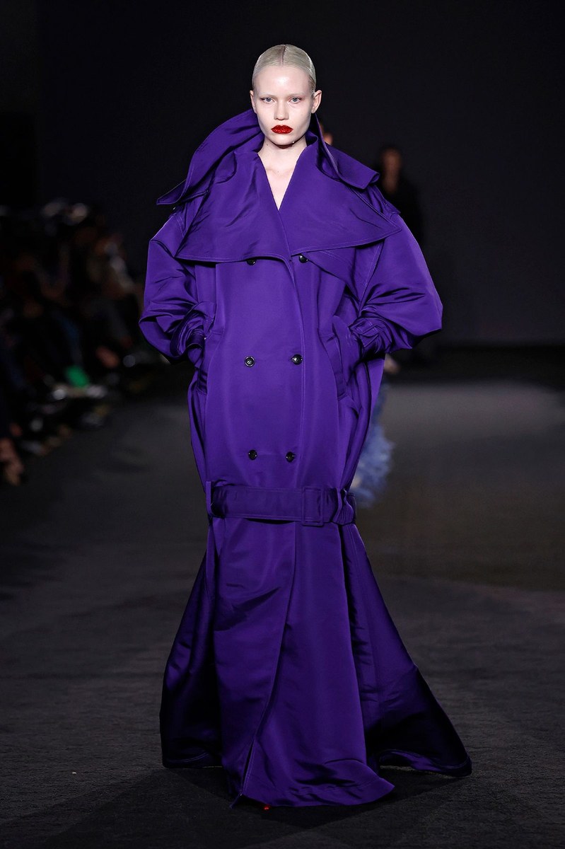 Look 24