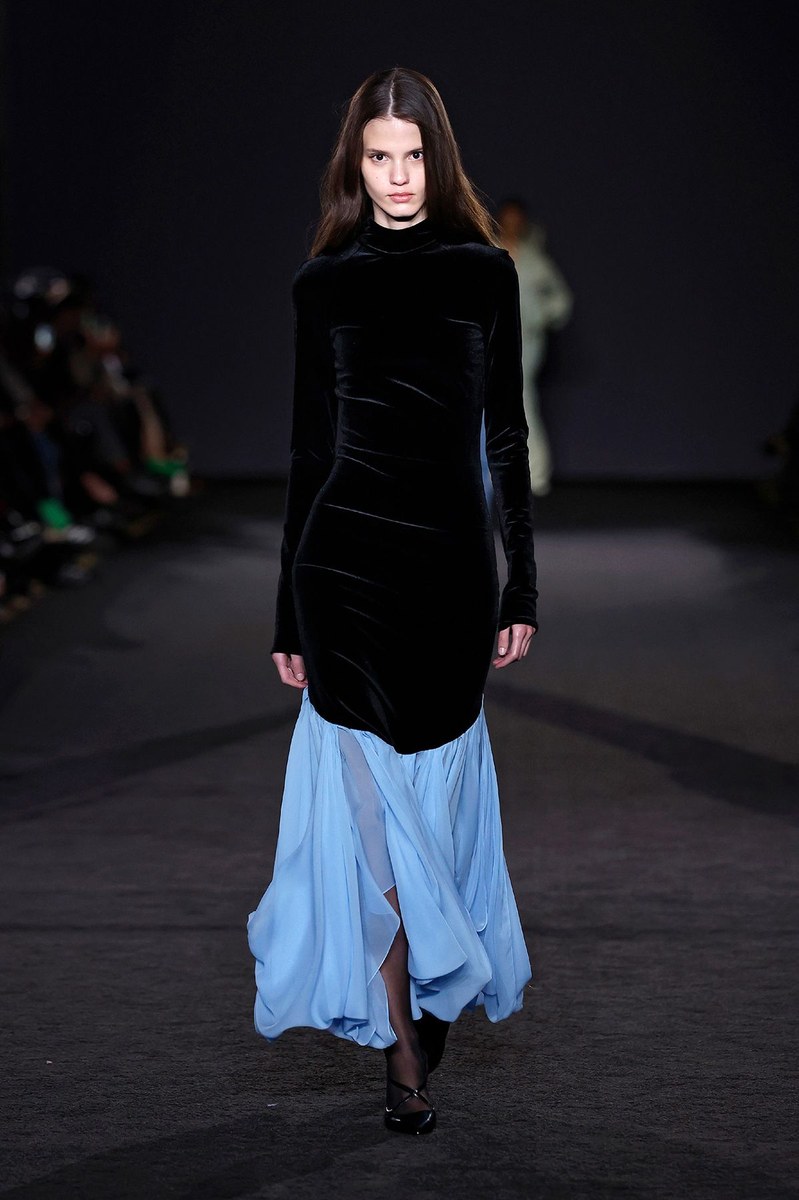 Look 27