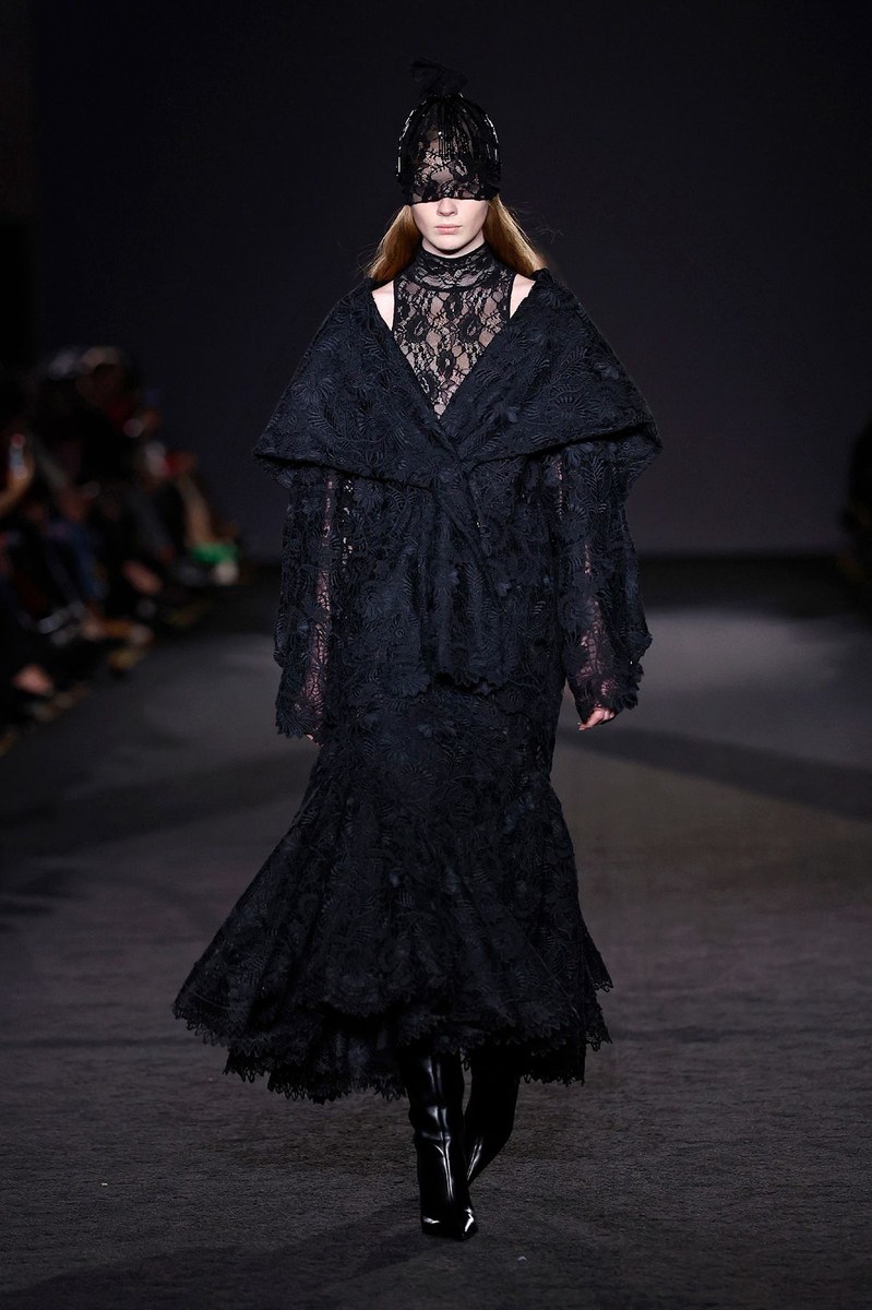 Look 35
