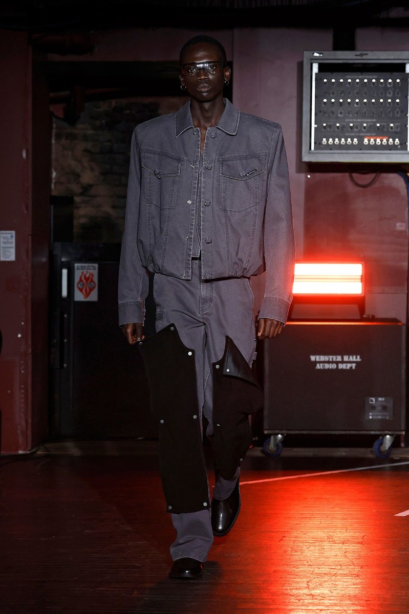 Look 14