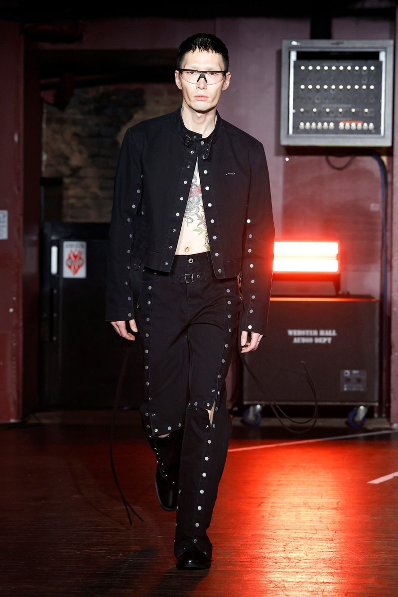 Look 17