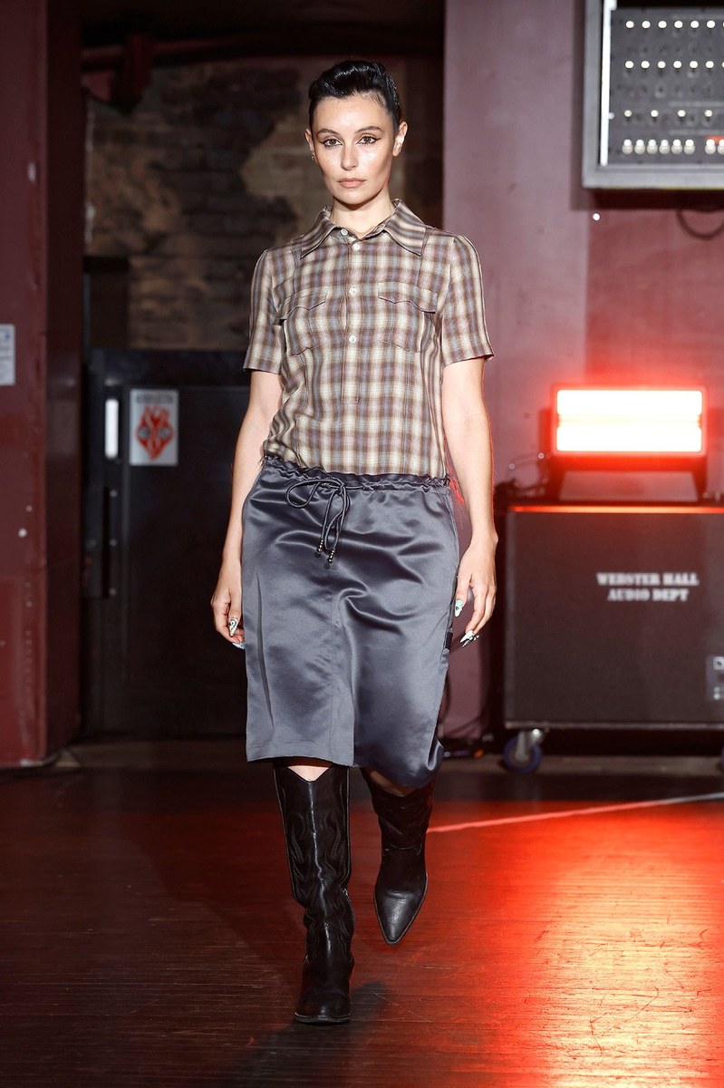 Look 19