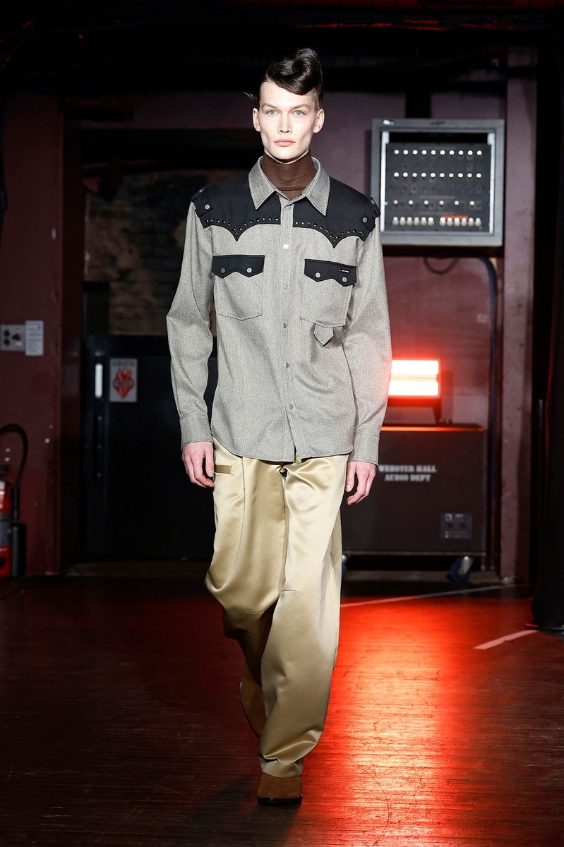 Look 26