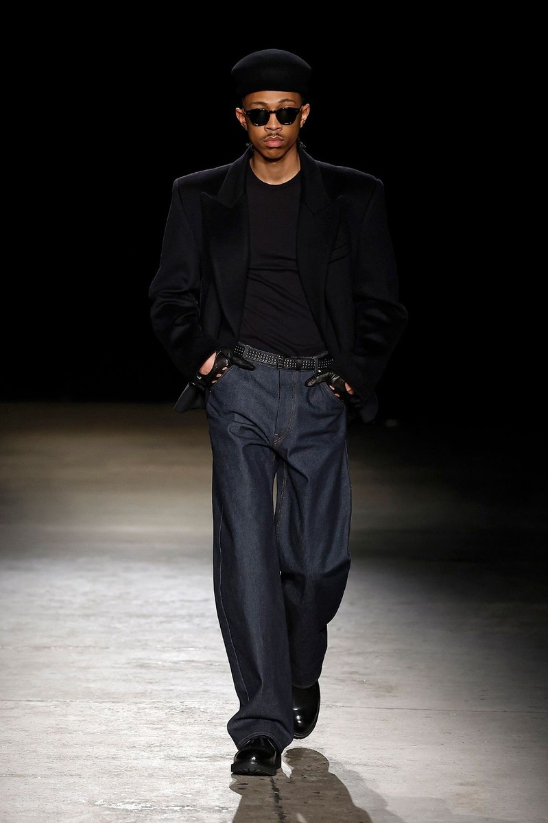 Look 2