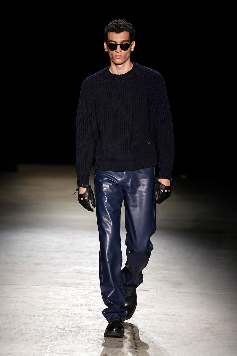 Look 13