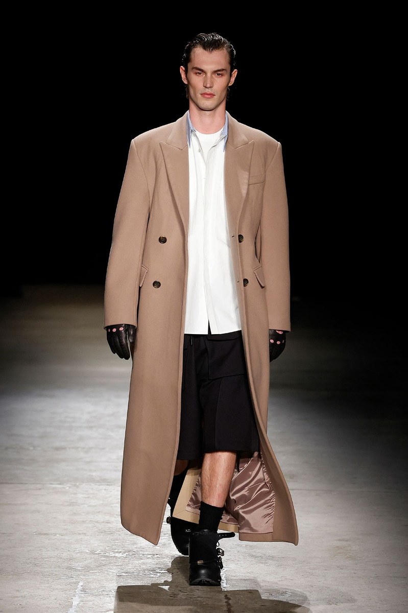 Look 14