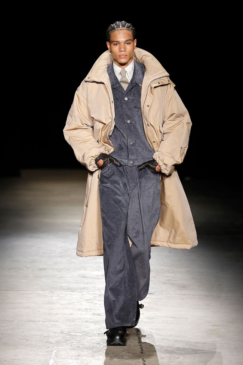 Look 23