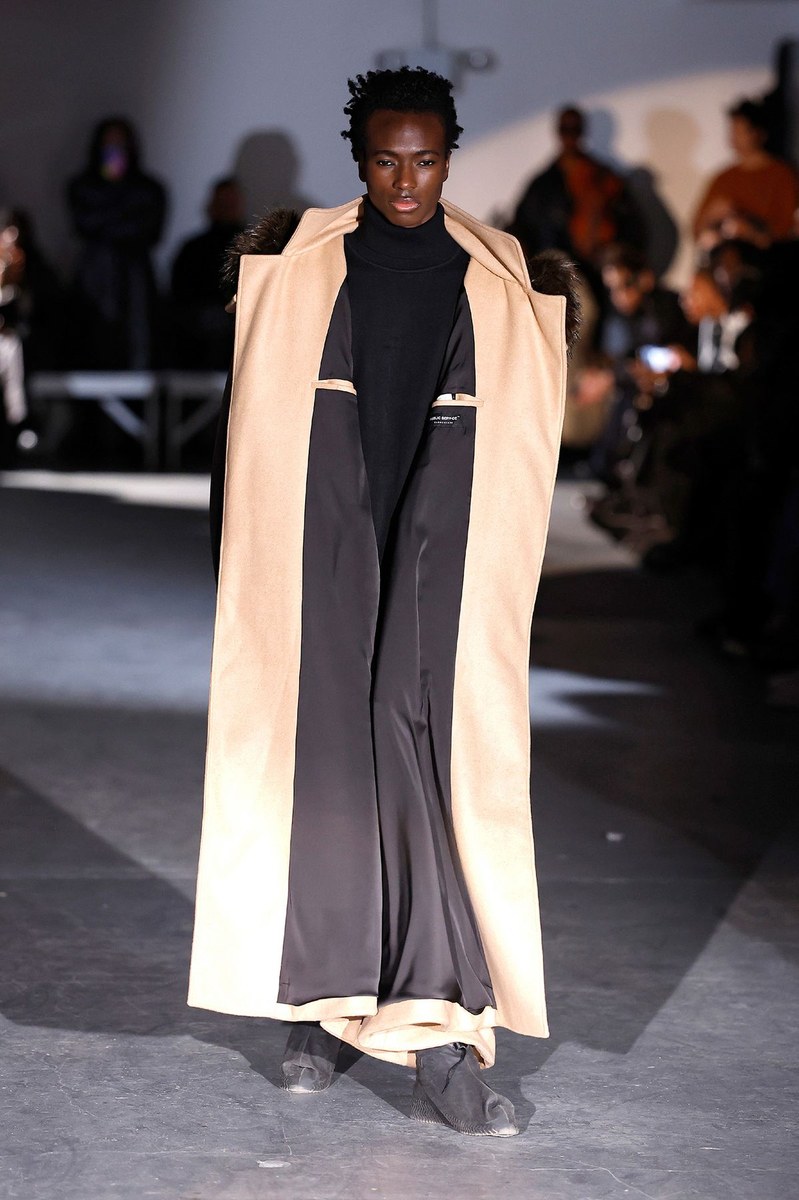 Look 32