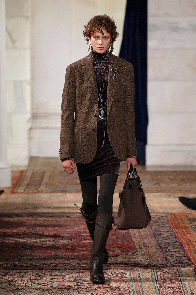 Look 2