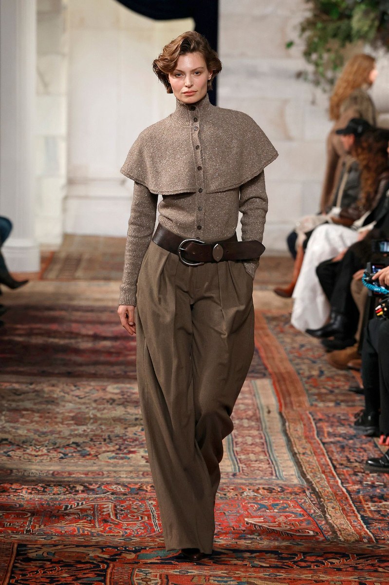 Look 12