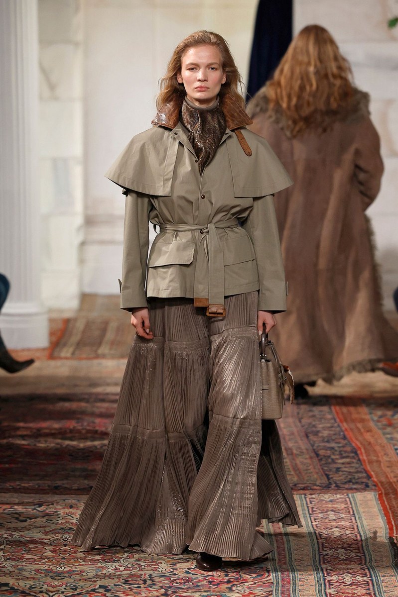 Look 14