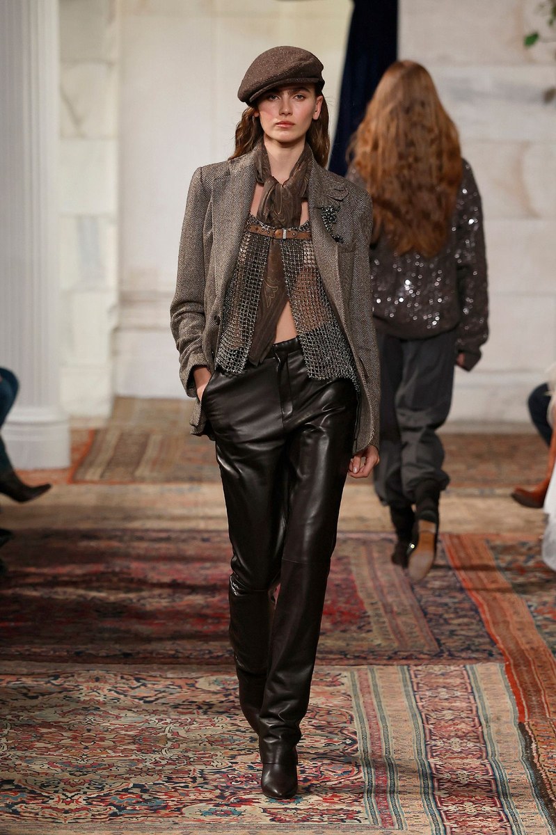 Look 43