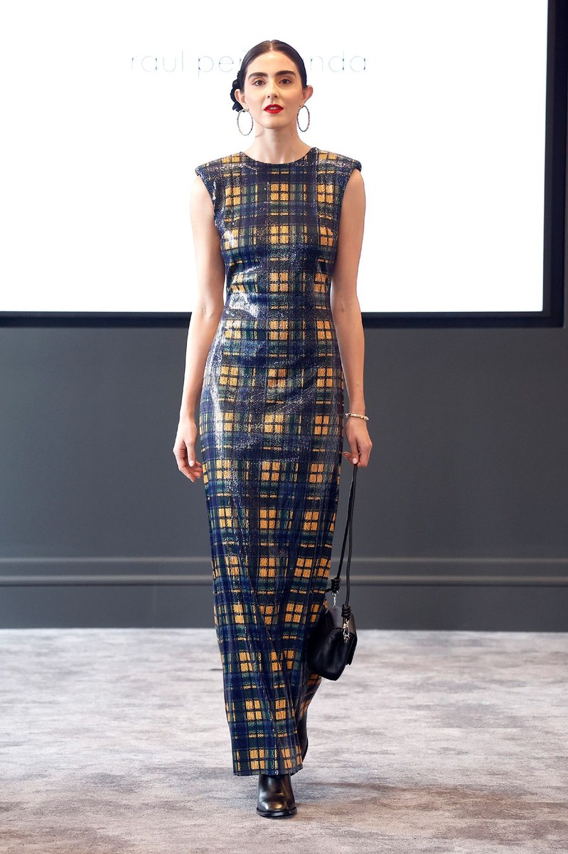 Look 9