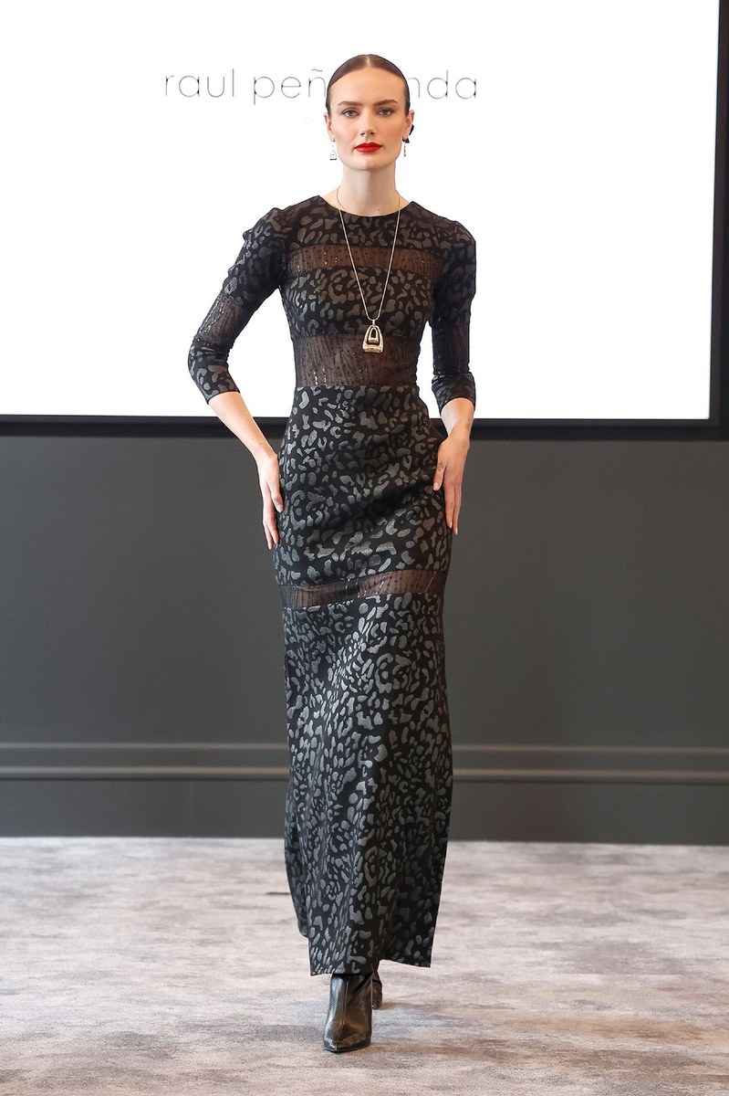 Look 13