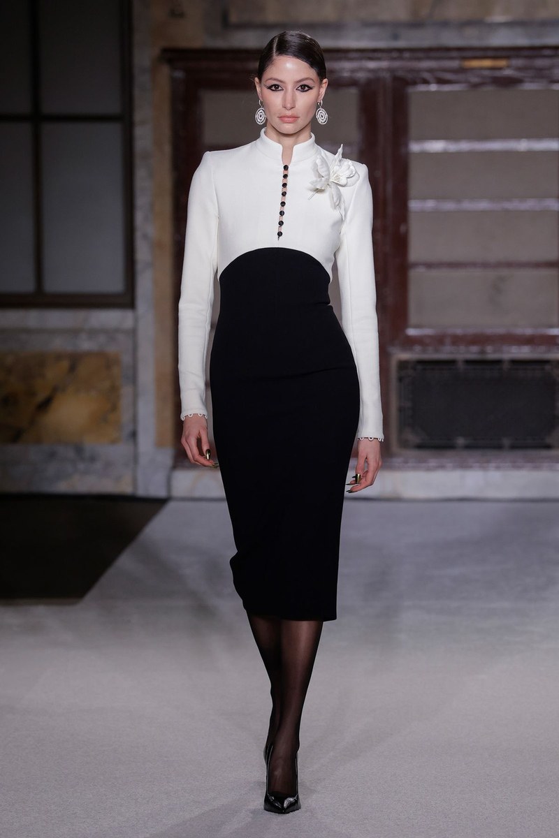 Look 4