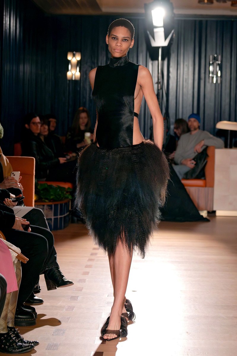 Showpony FW26 Women Looks Report