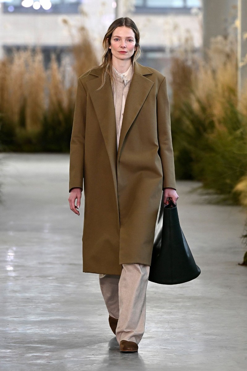 Look 2