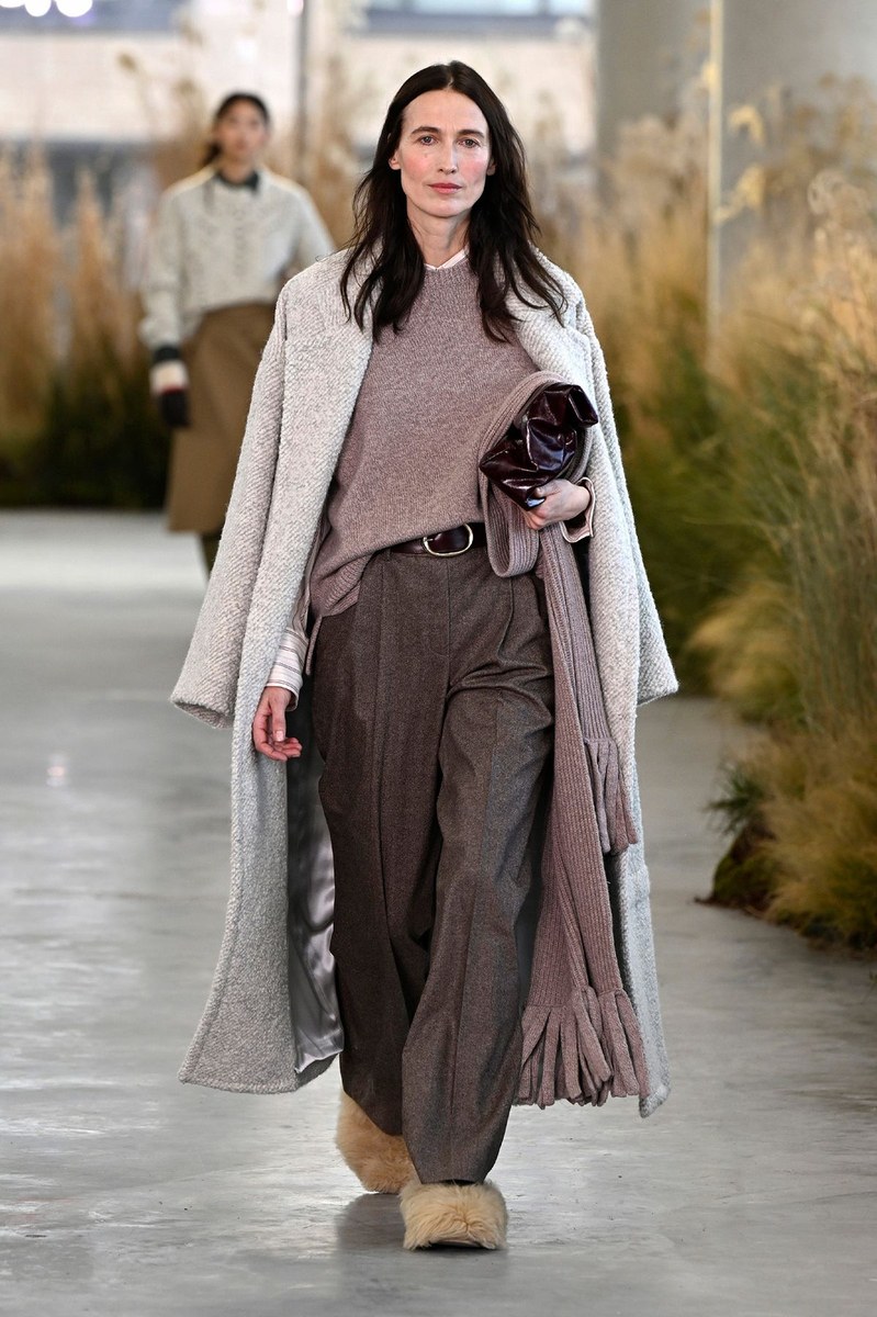 Look 14