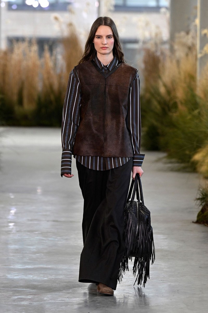 Look 29