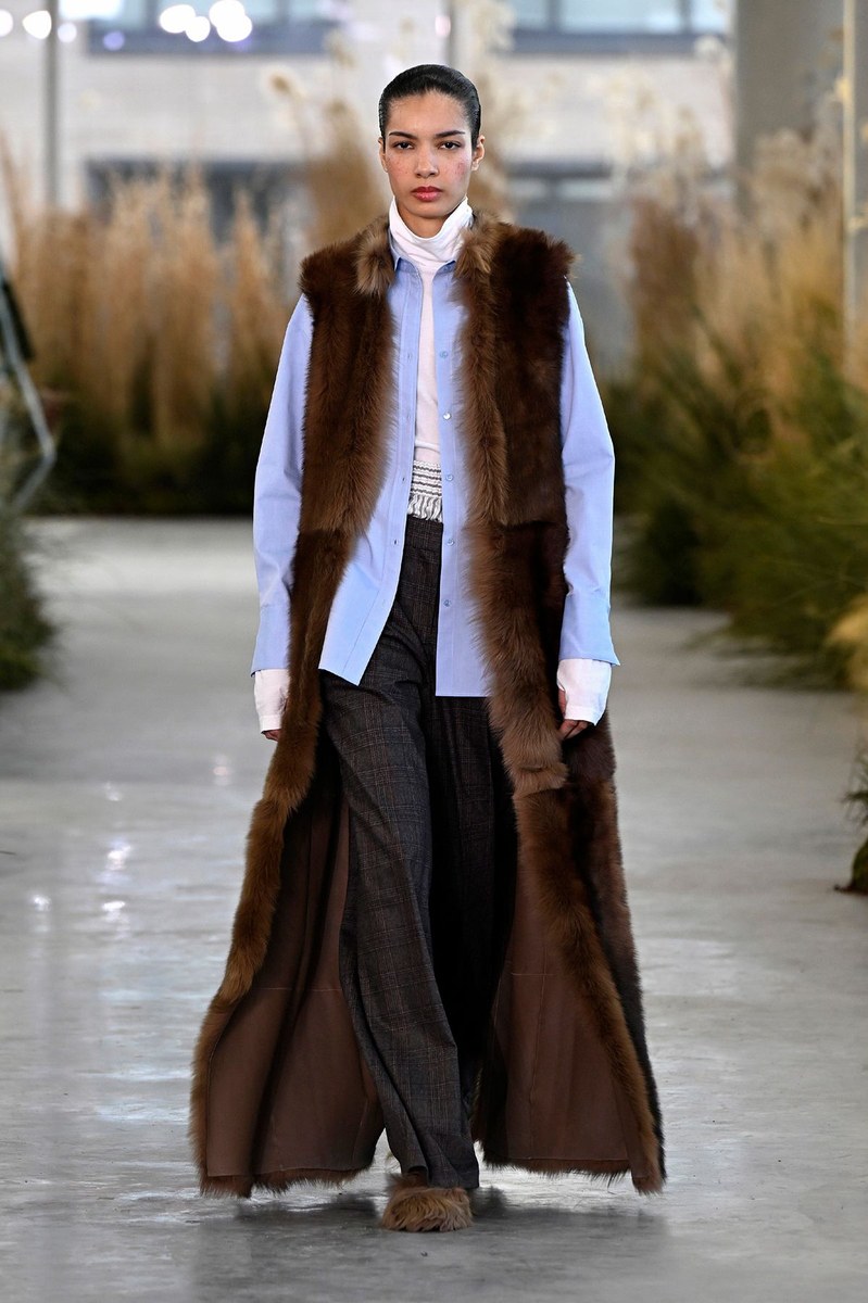 Look 30