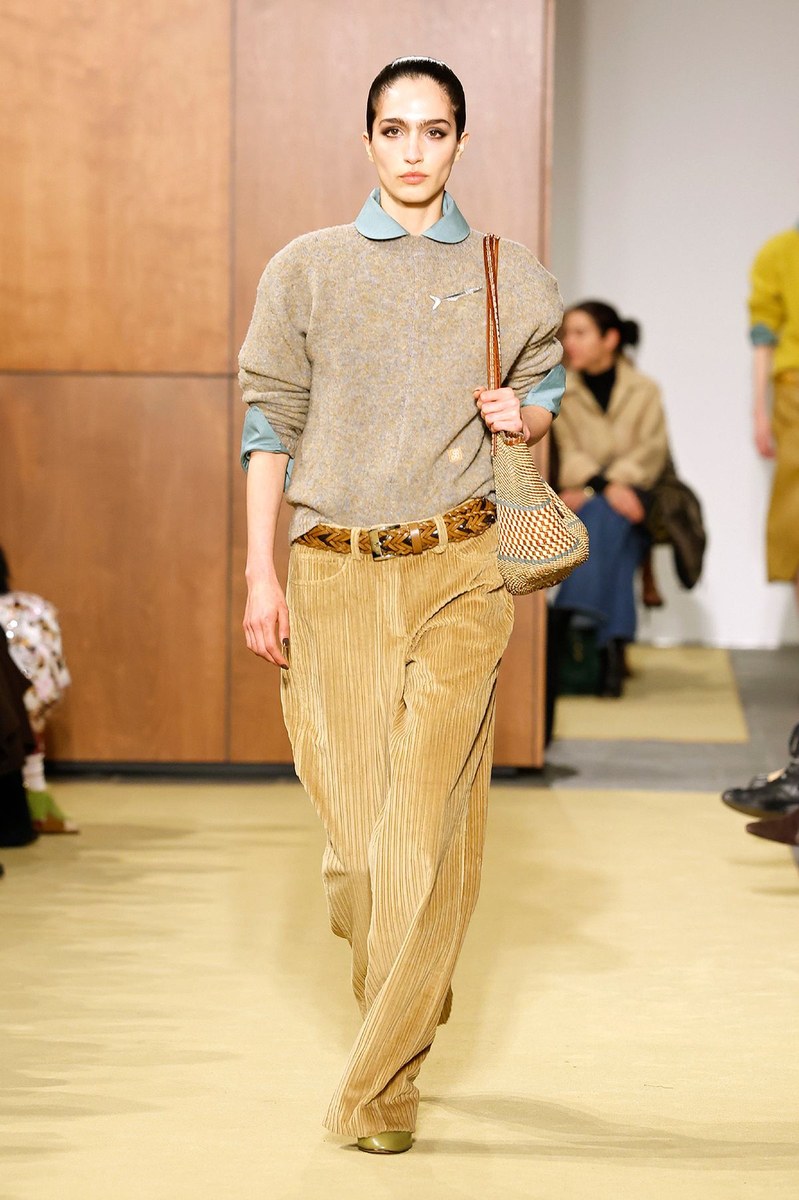 Look 2