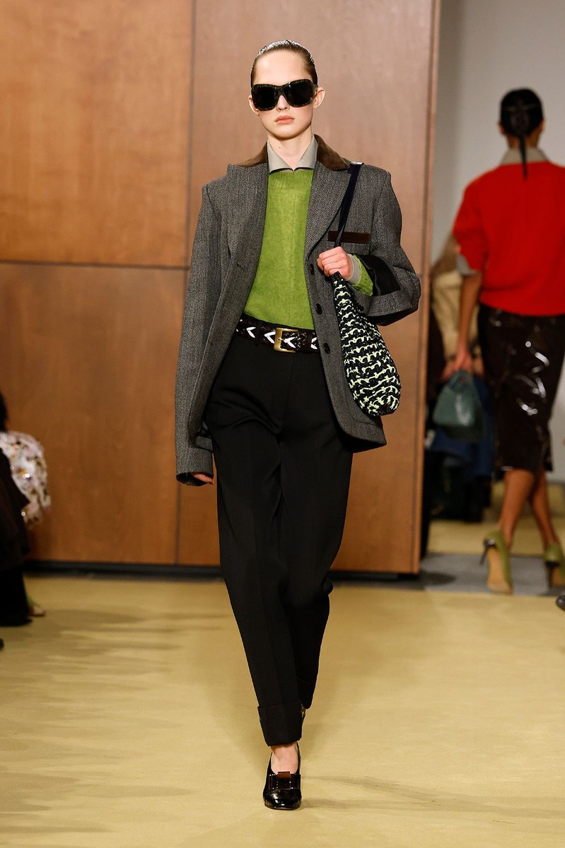Look 8