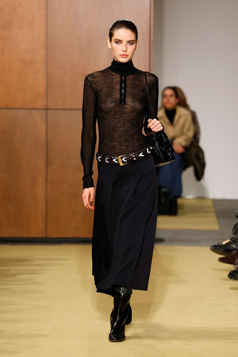 Look 28