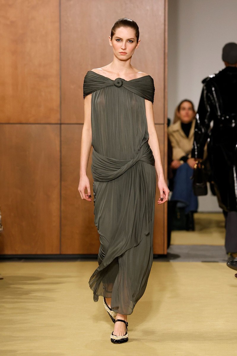 Look 29