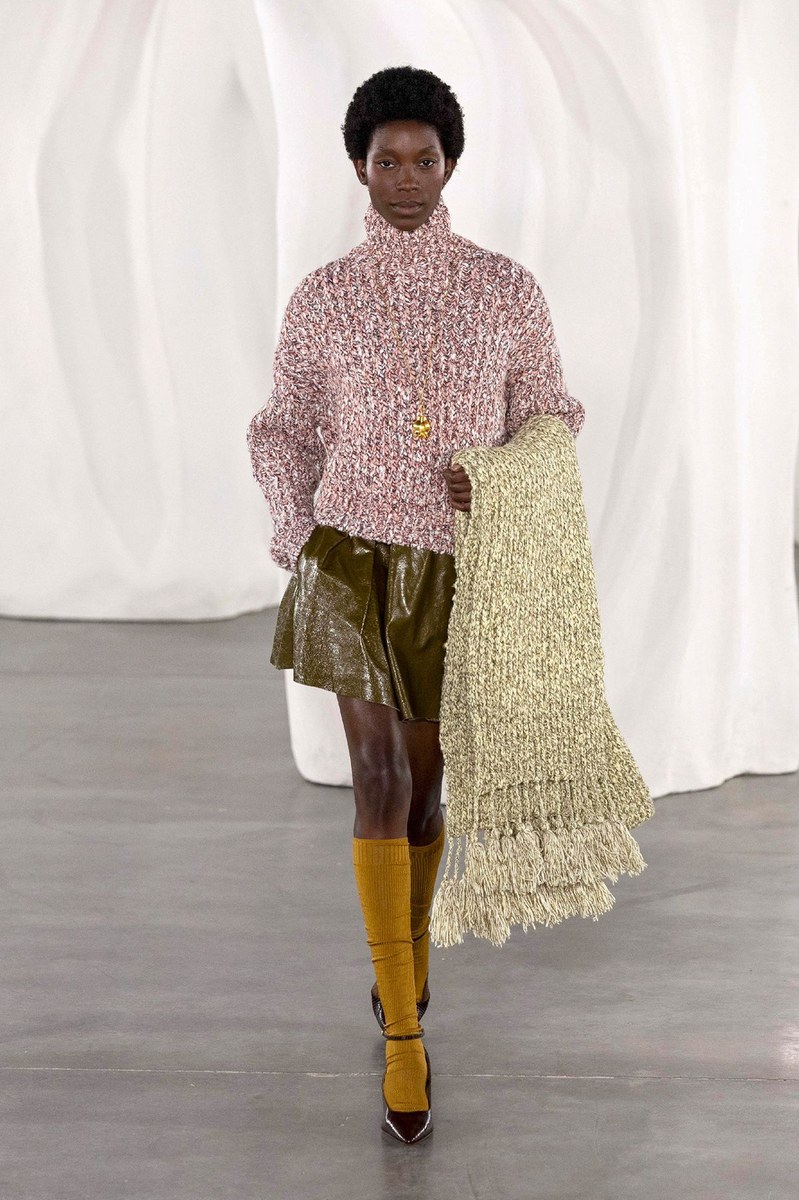 Look 17