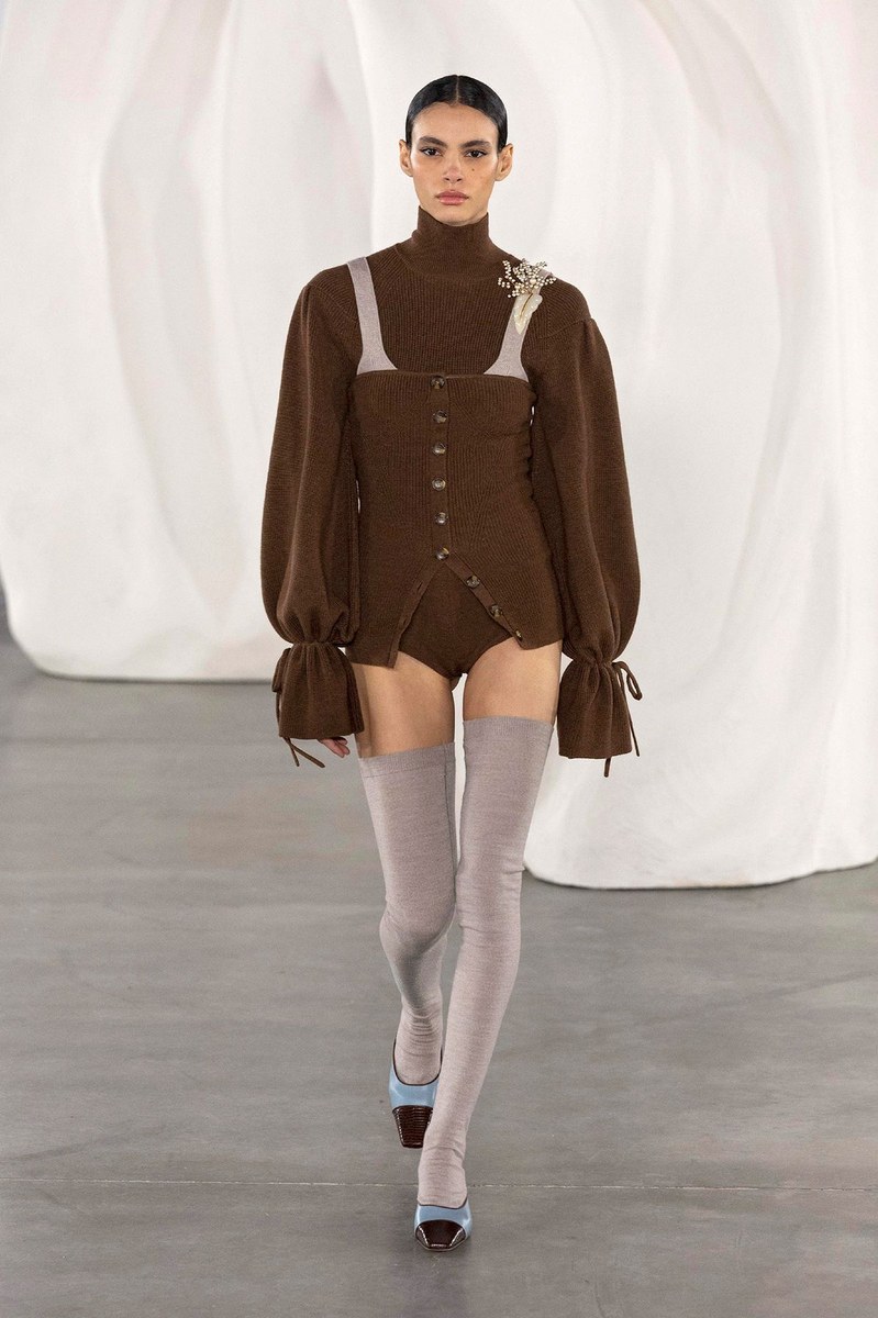 Look 44