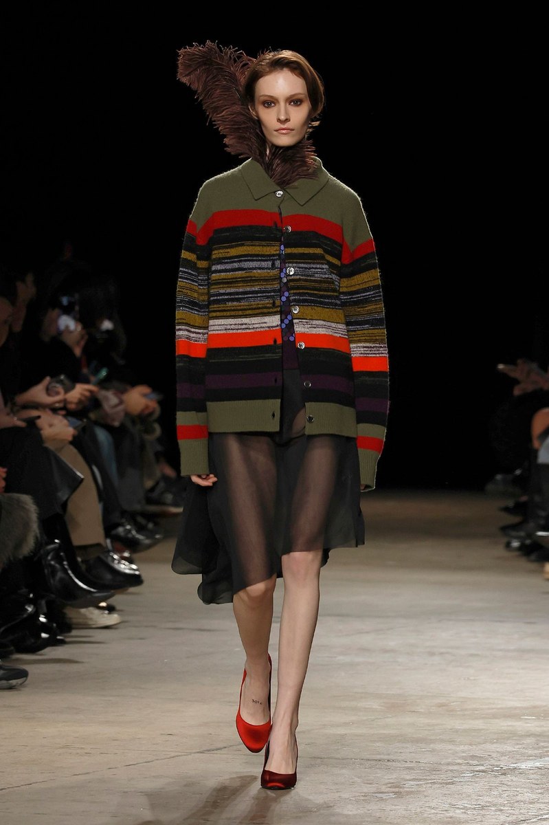 Look 5