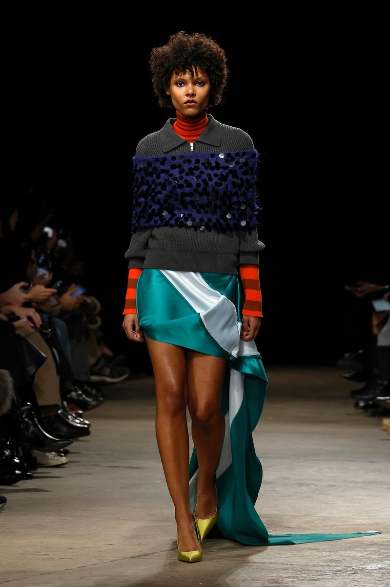 Look 9
