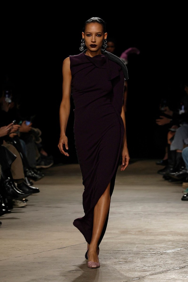 Look 28