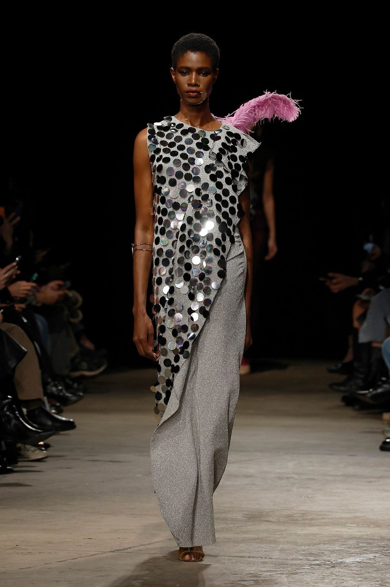 Look 29